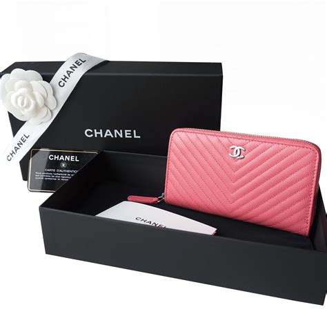 chanel wallets.